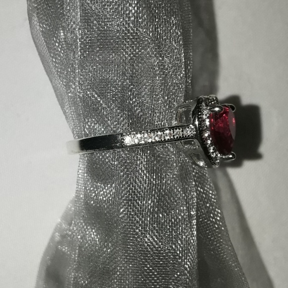 Heart Ring - Picture 2 of 3
